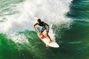 江苏体彩网_梅西大度让点放弃大四喜，伊布盛赞其无私精神与足球才华