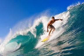 江苏体彩网：欧冠凯旋士气如虹，巴萨客场剑指三分；热那亚历史劣势明显，主场恐难挡亚特兰大冲击