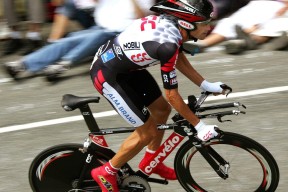 江苏体彩网官网-卢克曼独造三球闪耀全场，尼日利亚提前闯入16强荣膺最佳