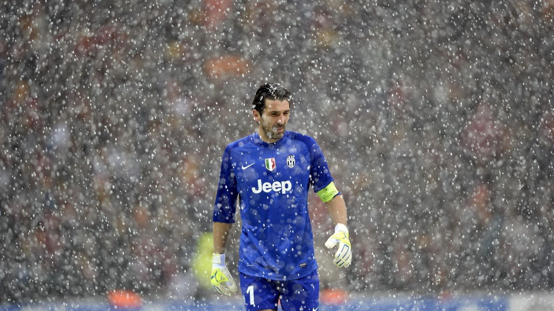 科瓦奇坦言本塞拜尼与萨比策伤缺,嘘声之下称球迷深谙球道