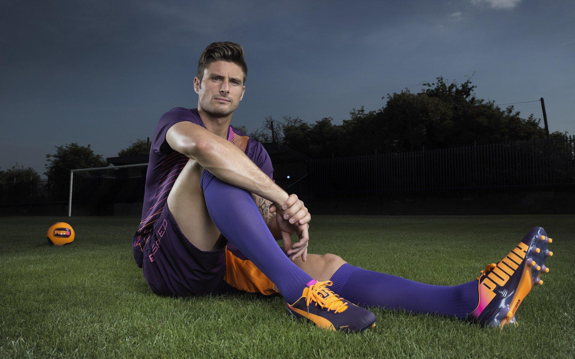 闪耀时代群星！马卡报2025年度全球十佳运动员榜单揭晓，杜普兰蒂斯领衔群英